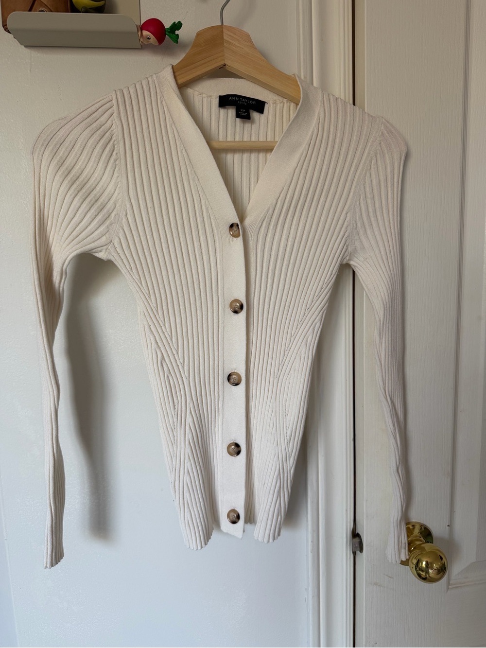 Ann Taylor Cream Ribbed V-Neck Button Cardigan